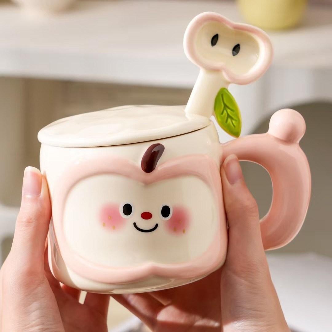 Regalos de cumpleaños creativos lindos tazas de agua de manzana de alto valor facial taza de cerámica con cubierta cuchara práctica acompañante caja de regalo