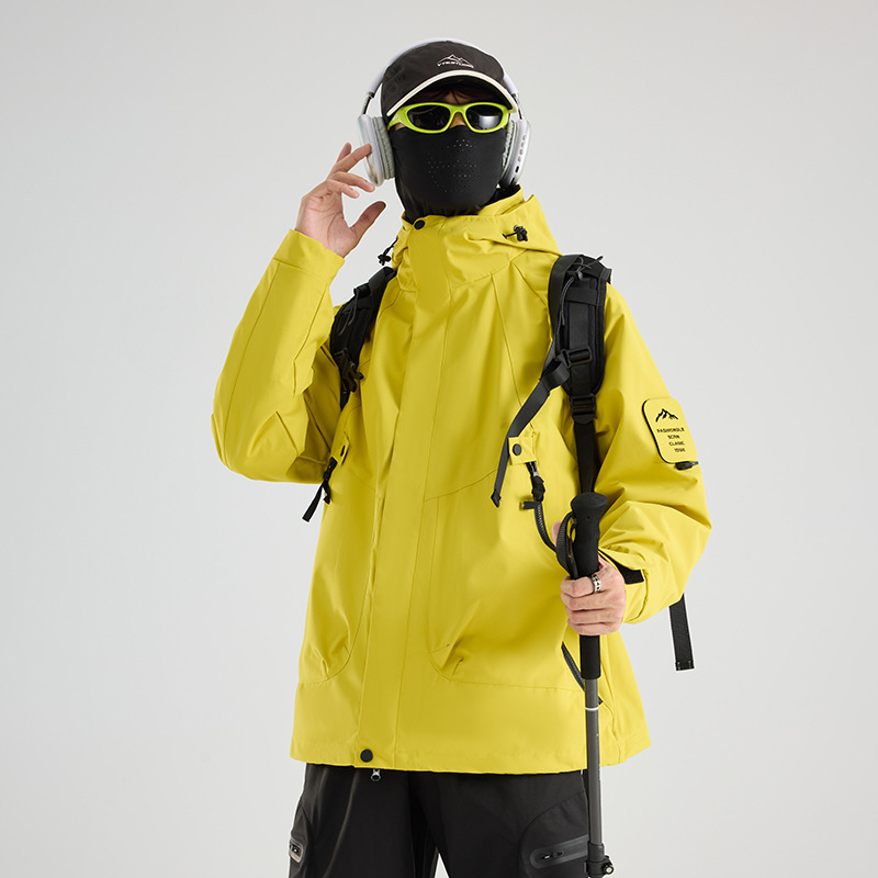 新款户外硬壳冲锋衣女三合一秋冬款连帽风衣外套防风防水登山服男|undefined