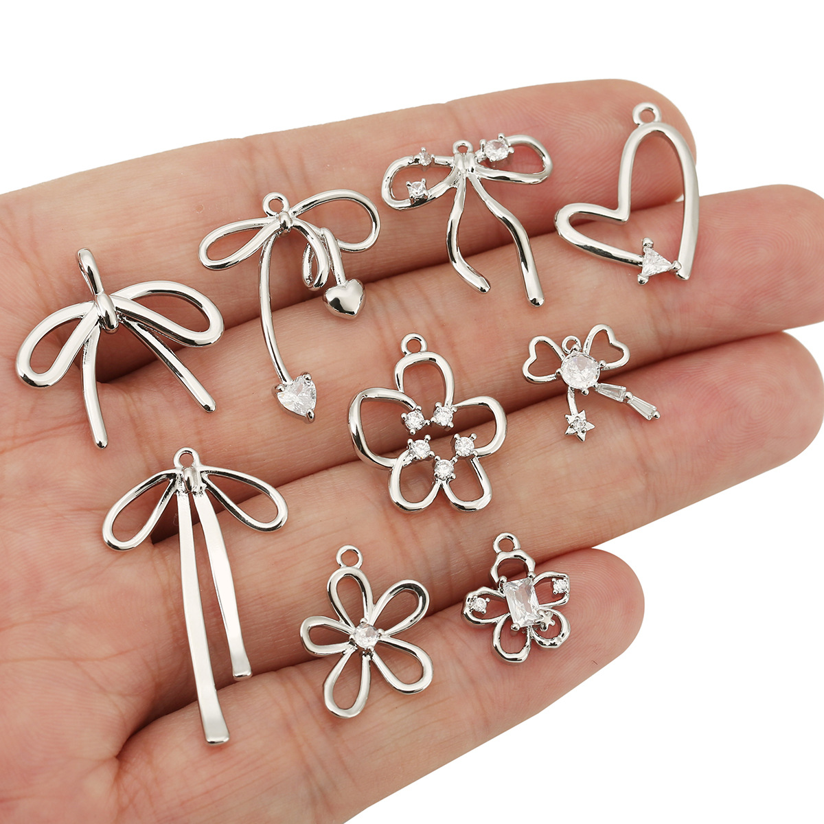 All Seasons Season Women's Gender 1 Piece Copper Heart Shape Flower Bow Knot Pendant