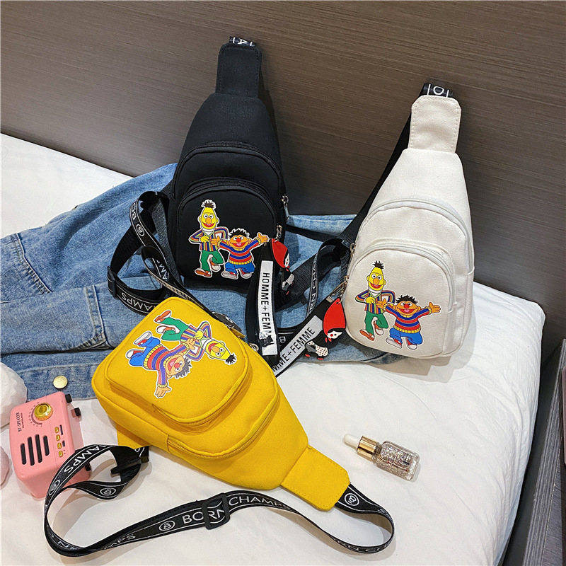 Cross-border new cool cartoon kids chest bag fashionable canvas single shoulder crossbody bag outdoor play kids bag