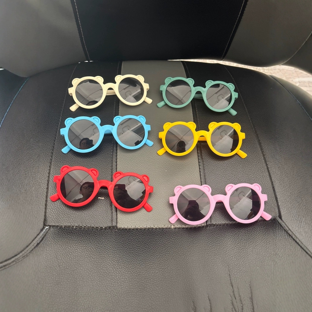 Children's fashionable cute matte sunglasses