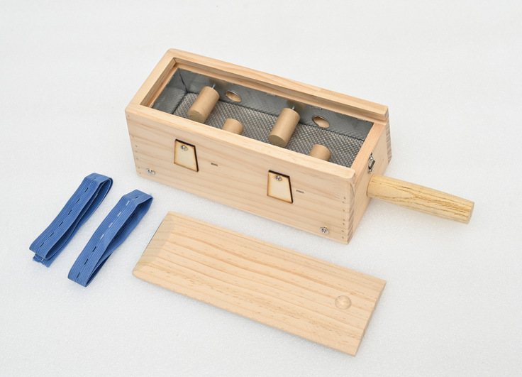 Wooden Moxibustion Box Rectangular Moxa Burner for Home Use on Waist Abdomen and Legs quality and texture