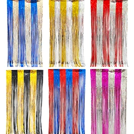 场地布置道具;拉花、彩带;圣诞装饰品