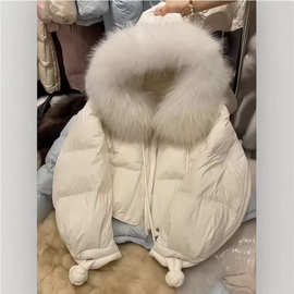 高充绒量白色羽绒棉服女2025冬新款巨好看的高级感保暖白鸭绒短款