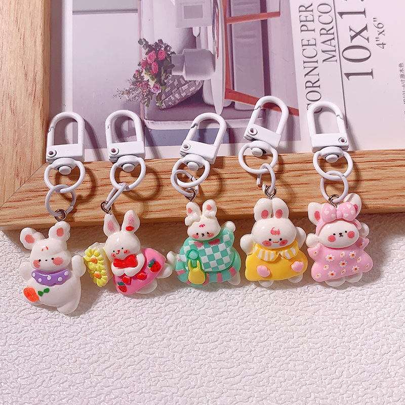 Cartoon verano viaje conejo llavero in dulce chica amiga regalo mochila colgante accesorios de resina, etc.