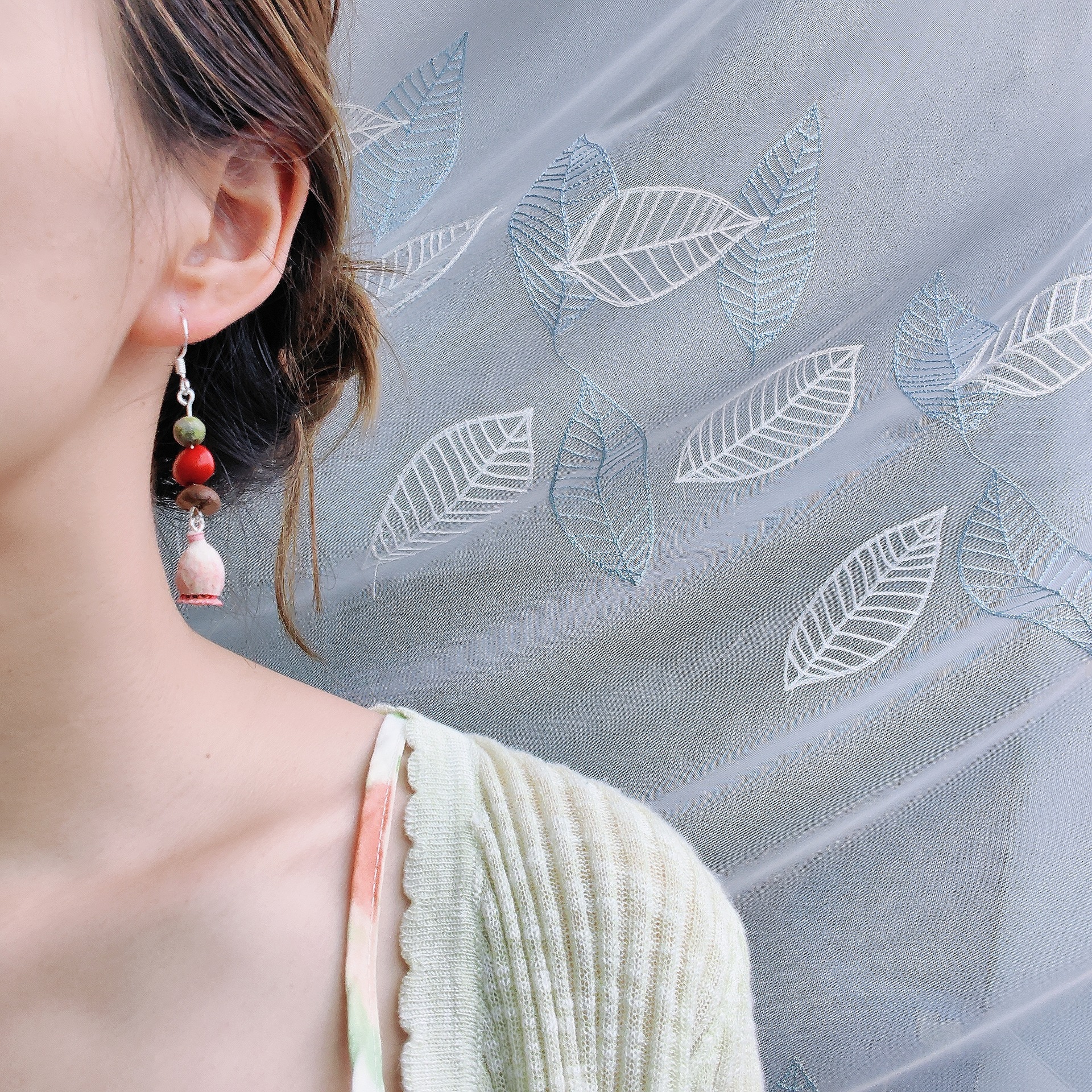 Z-G pink dyed poppy + coffee bean + red bean flower + green stone
