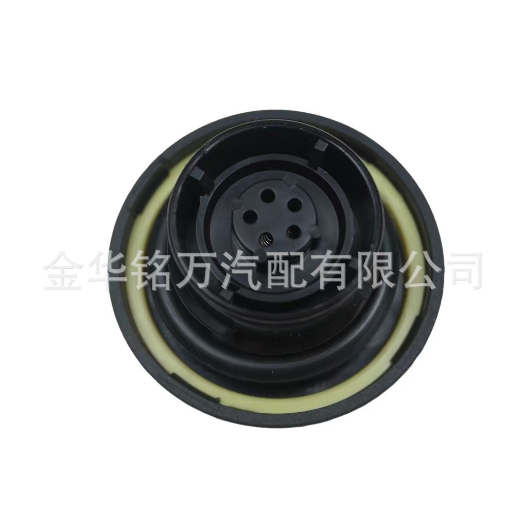 72、10508 10510 丰田黑色带锁油箱盖 (2).j