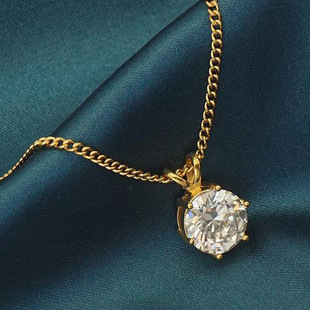 Cross-Border Japanese and Korean New Stainless Steel Single Diamond Necklace, Elegant and Luxurious Round Moissanite Four-Prong Pendant for Women, Light Luxury Style