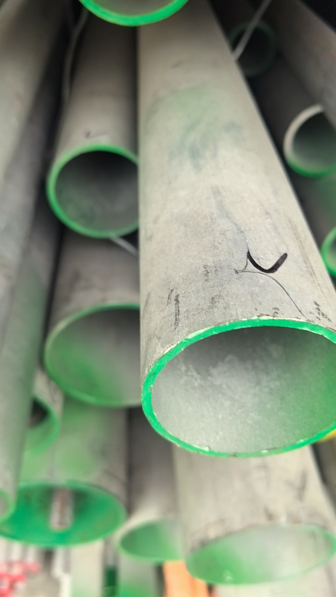 b9bba0566da4d0b7eefa75ce925f8a