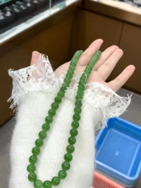 翡翠手饰;翡翠项饰;项链