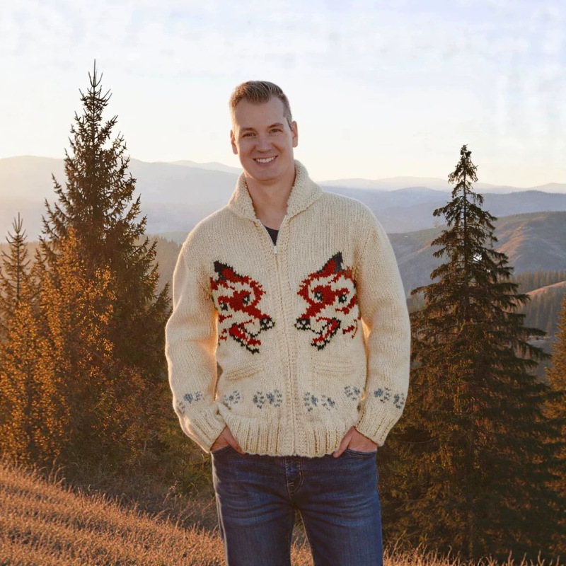 Wolf-Style High-Neck Jacquard Ski Sweater Cardigan for Men, New Autumn and Winter Loose Soft Zipper Knit Jacket