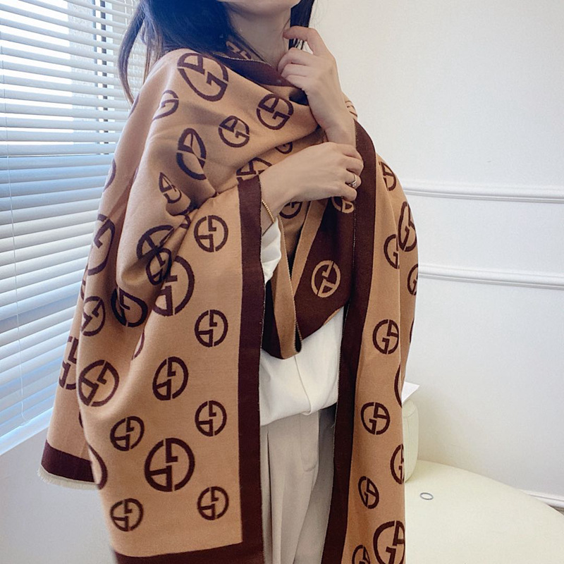 2021 otoño e invierno nuevo estilo de cachemira estilo coreano elegante a principios de otoño chal decorativo de doble cara engrosada cálida bufanda de estudiante femenina