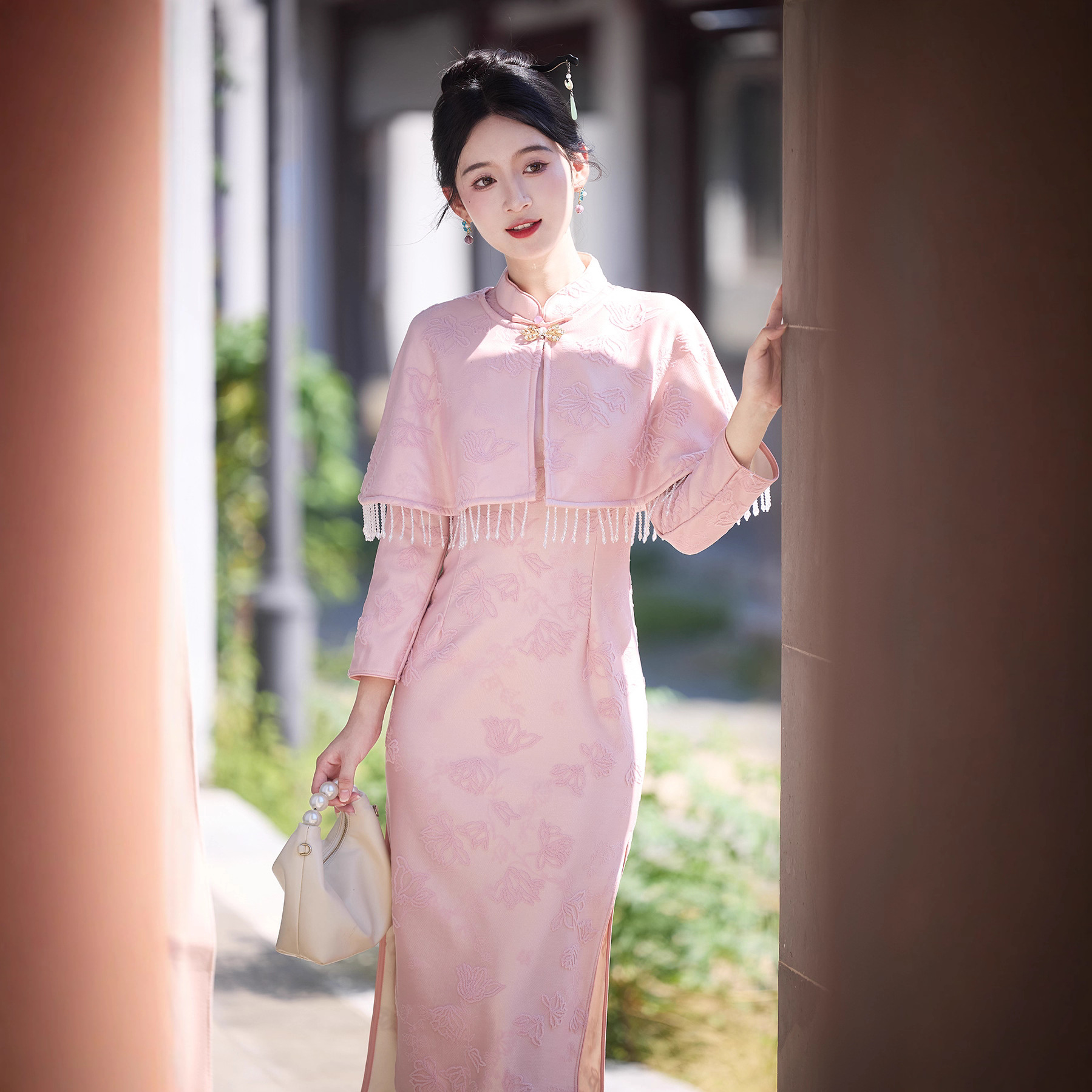 Jufengxuan Cheongsam 2023 New Style Dress with National Style, Vintage Temperament, Shawl, Improved Waist-Cinching Girl's Dress