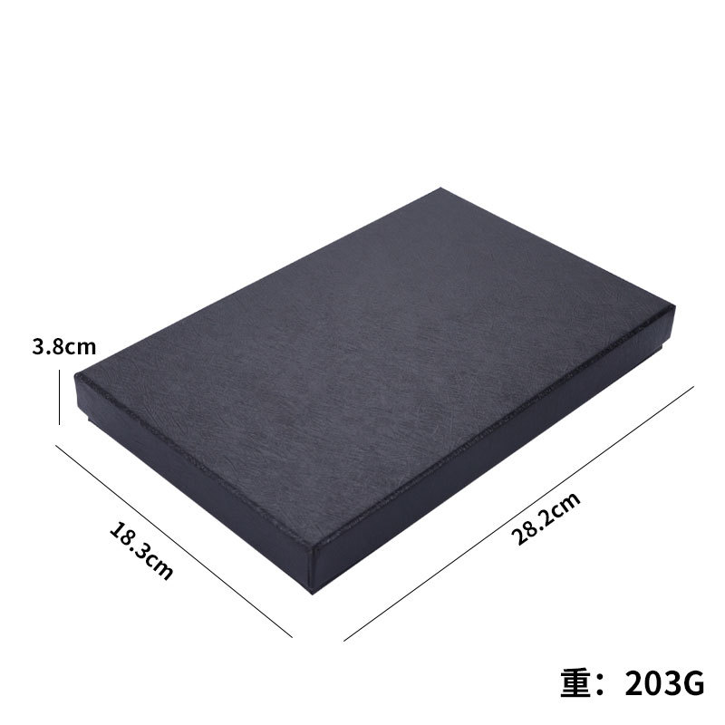 Amazon transfronterizo caja de regalo de Navidad cuchillo de acero inoxidable, tenedor y cuchara cuchillo de carne de cuatro piezas y tenedor cuchara de comida principal puede ser logotipo personalizado