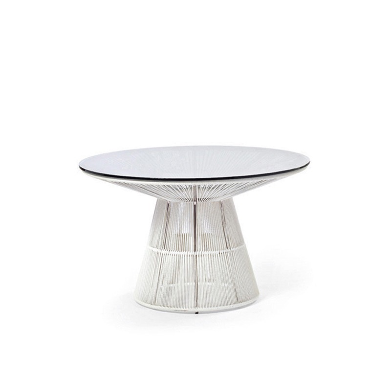 Mesa de café blanca (ratán)