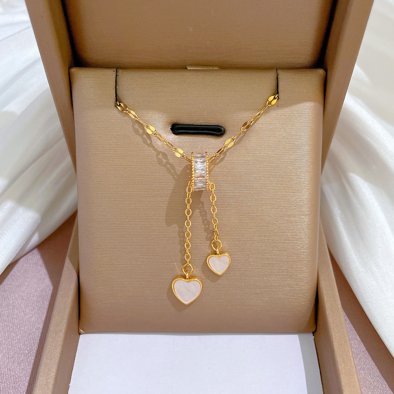 Fashion Heart Shape Titanium Steel Copper Plating Inlay Artificial Diamond Pendant Necklace 1 Piece