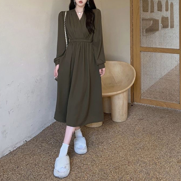 2025新款秋季女神范赫本风西装V领连衣裙女设计感复古衬衫连衣裙|undefined