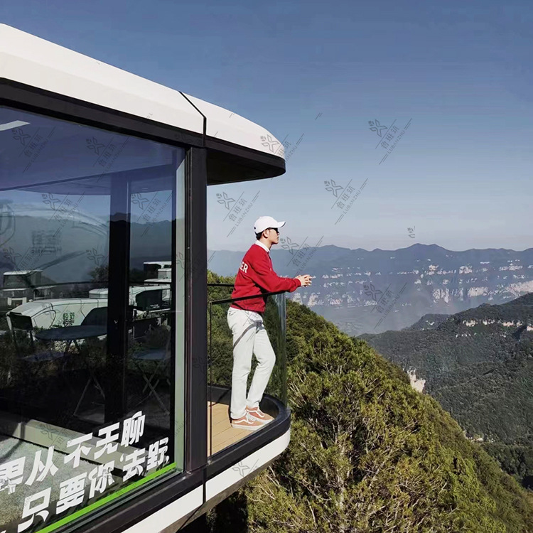 Red al aire libre rojo hit tarjeta punto escénico granja camping base hotel B & B tecnología sentido alojamiento experiencia