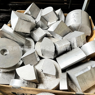 ��������V�MgGd30% �V�s30 �V�CMgDy30%��Ԫ�Ͻ��V�S30%