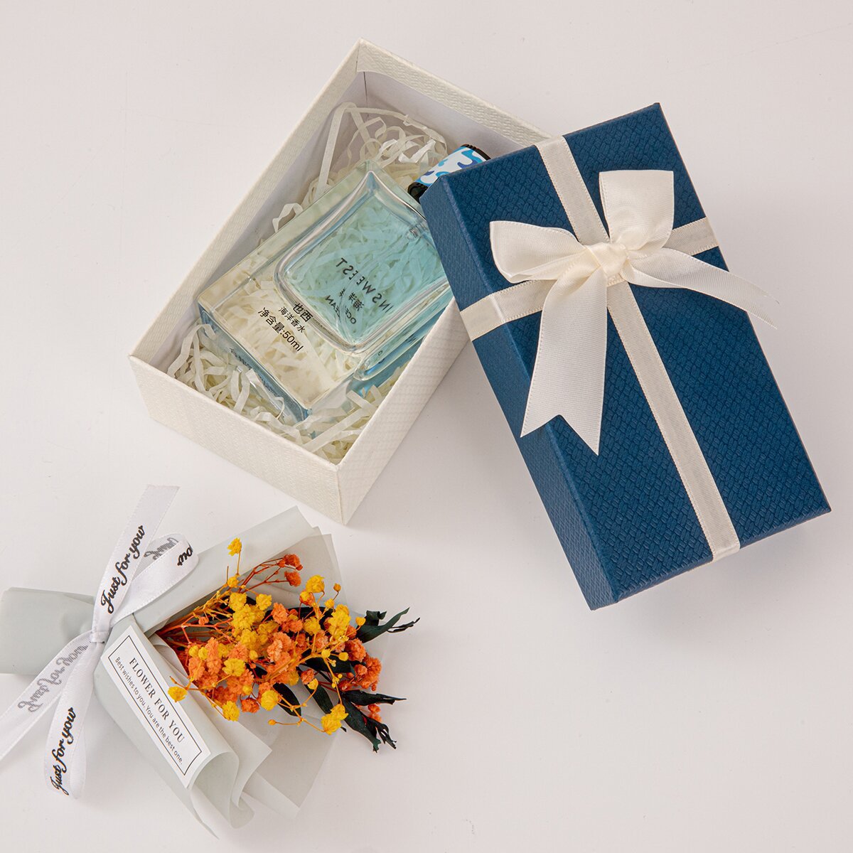 Caja de regalo del día de San Valentín, caja de cumpleaños de arco, caja de dulces, caja de regalo de vacaciones, caja de regalo de mano, cubierta del cielo y la tierra, se puede personalizar image 3