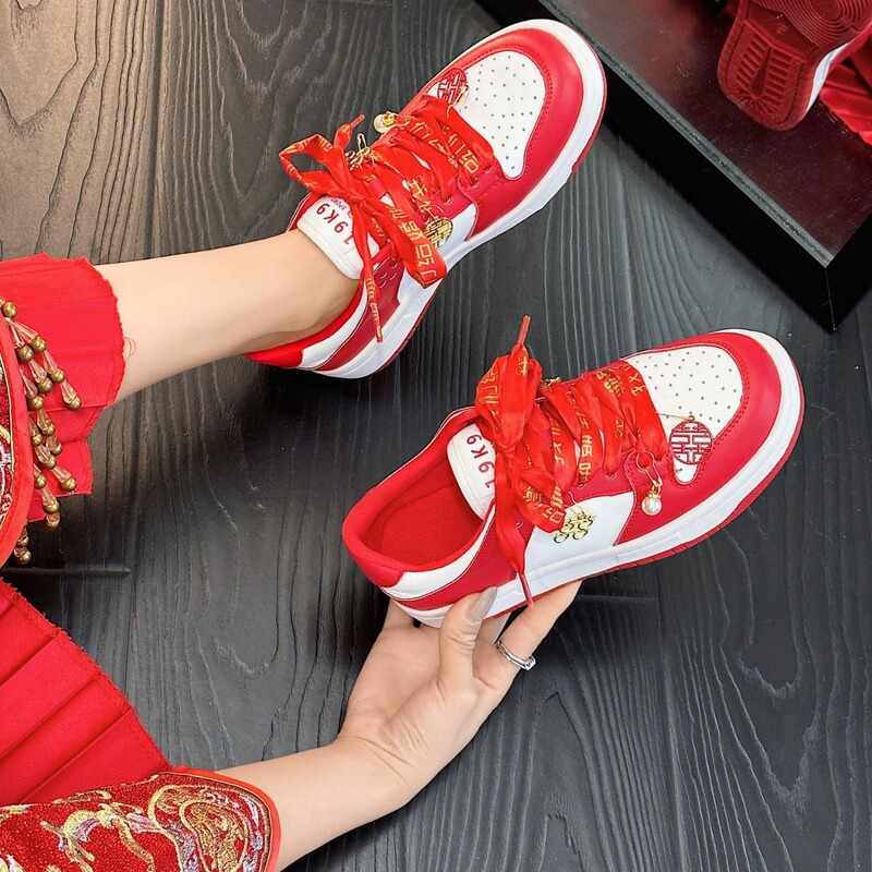 Aj Hanfu Red Xiuhe Wedding Shoes 2026 Unisex Wedding Bridesmaid Bride Groom Sneakers Couple Style