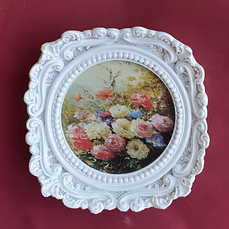 White European-Style Carved Relief Resin Photo Frame Picture Frame Home Accommodation Wall Decoration Photo Wall Combination Wall Hanging White European-Style Carved Relief Resin Photo Frame Picture Frame Home Accommodation Wall Decoration Photo Wall Combination Wall Hanging