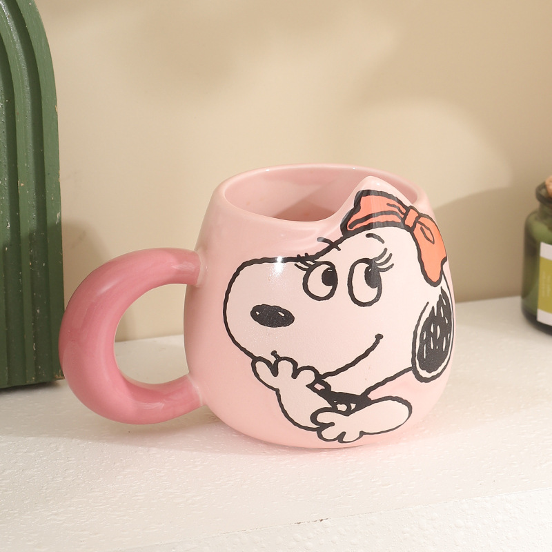 Auténtica licencia Snoopy tazas de cerámica para niños tazas de agua estudiantes tazas de gran capacidad para niñas de alto valor facial lindo