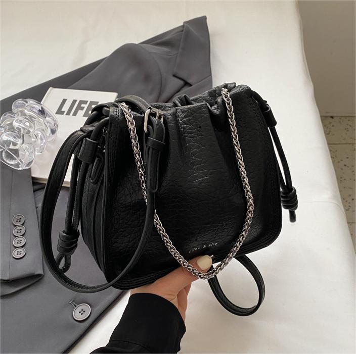 Estilo coreano de moda BOLSA DE PATRÓN DE lychee 2023 nuevo bolso de las mujeres popular de alto grado pequeño bolso cuadrado versátil bolsa de mensajero de cercanías