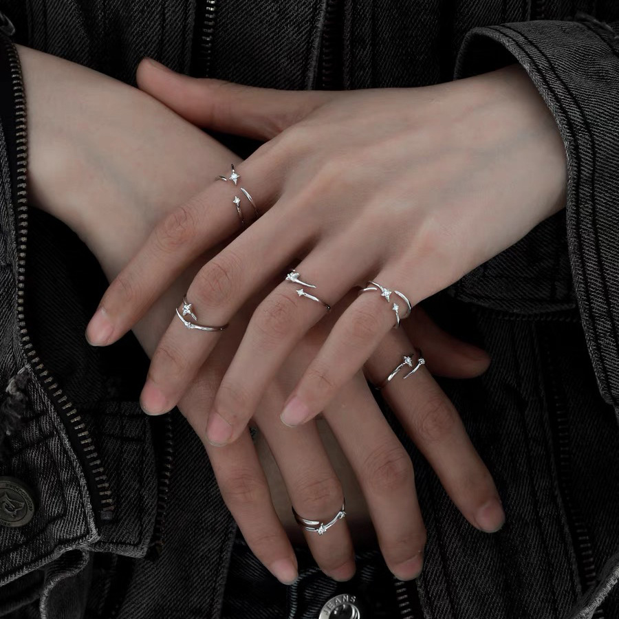 Stackable Band And Cubic Zirconia Ring Set Minimalist Style_voghion.com