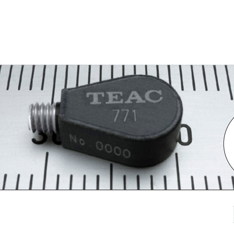 日本TEAC 小型压电式加速度传感器 771/702FB