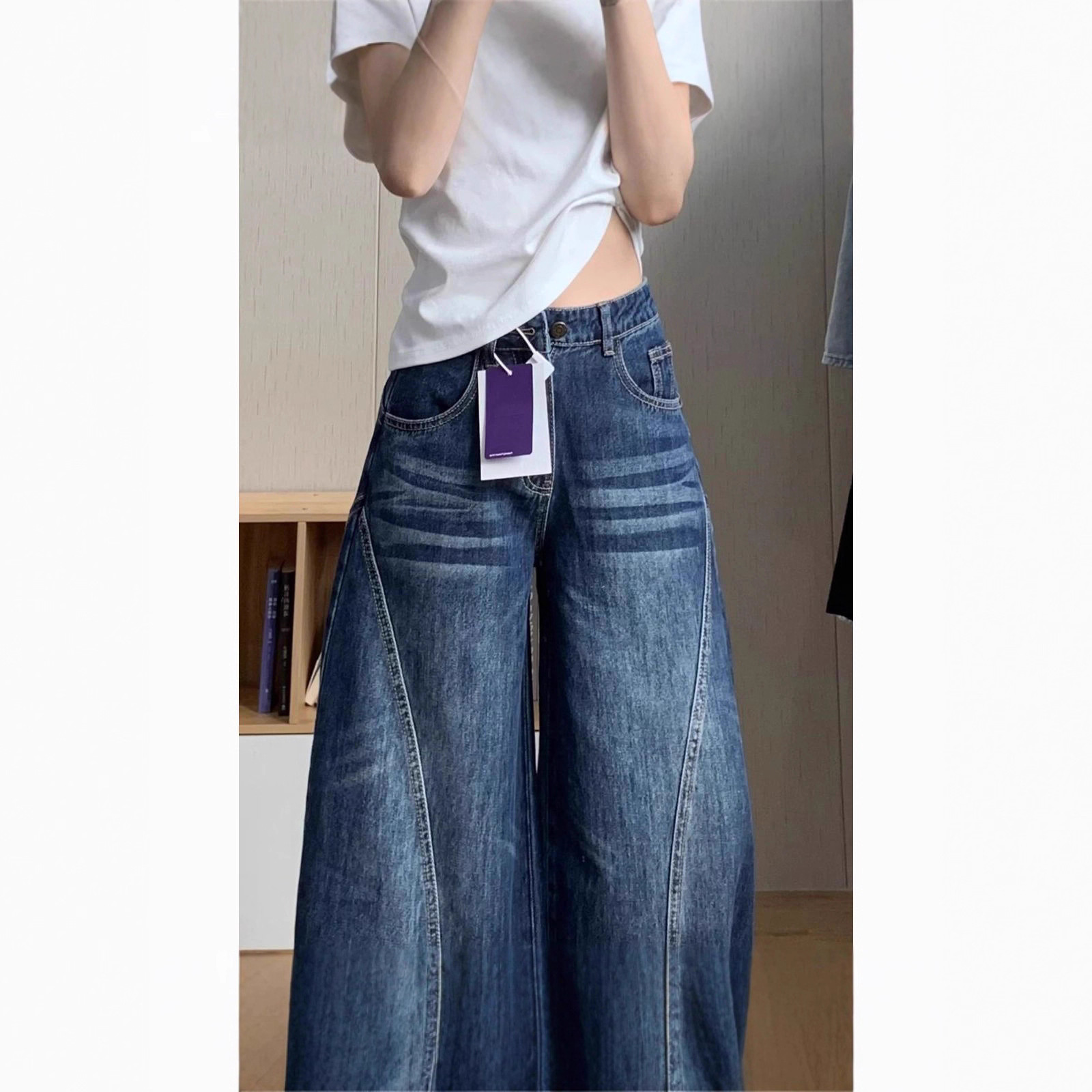 레트로 블루 [엄선된 고품질 모델]