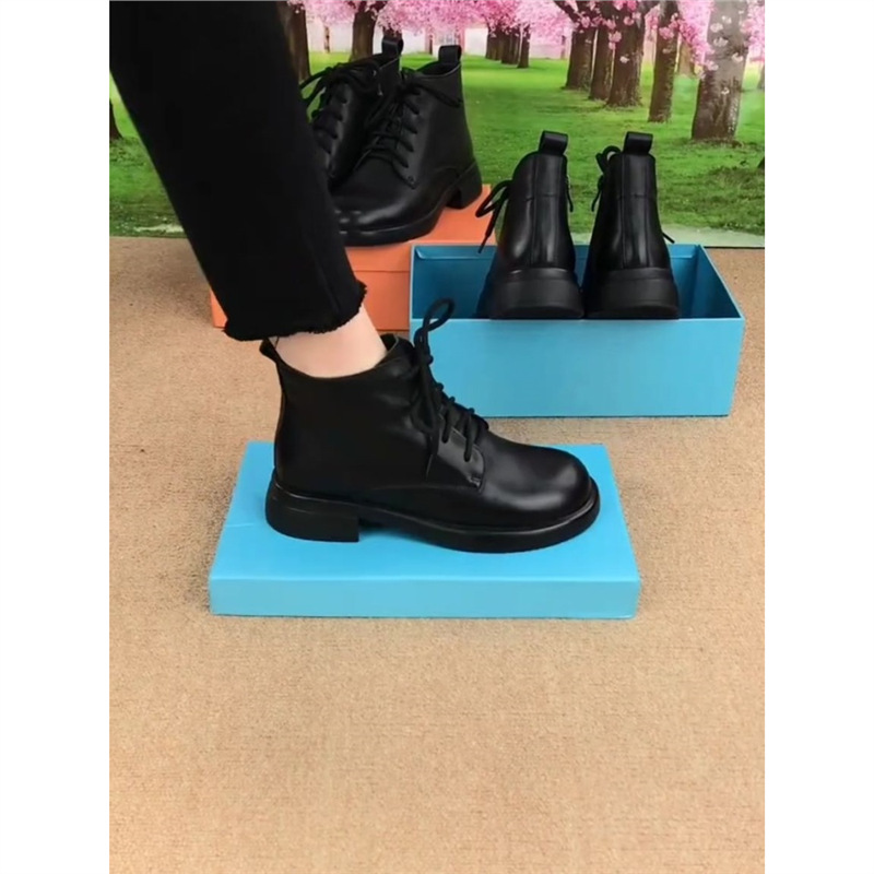 Plus Size Genuine Leather Round Toe Boots for Women 2025 Autumn and Winter New Style Small Short Boots Soft Leather Soft Sole Flats Plus Velvet Cotton Boots