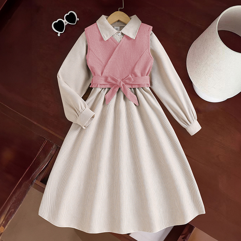 Conjunto de dos piezas para niñas: Vestido elegante de manga larga con cinturón vintage y chaleco, nueva colección primavera 2026 de ropa infantil transfronteriza.