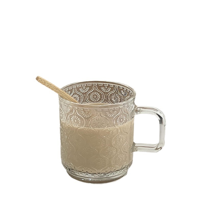 Caneca de vidro vintage com alça, estilo Instagram, com relevo, ideal para café gelado americano ou latte, perfeita para o café da manhã com leite._voghion.com