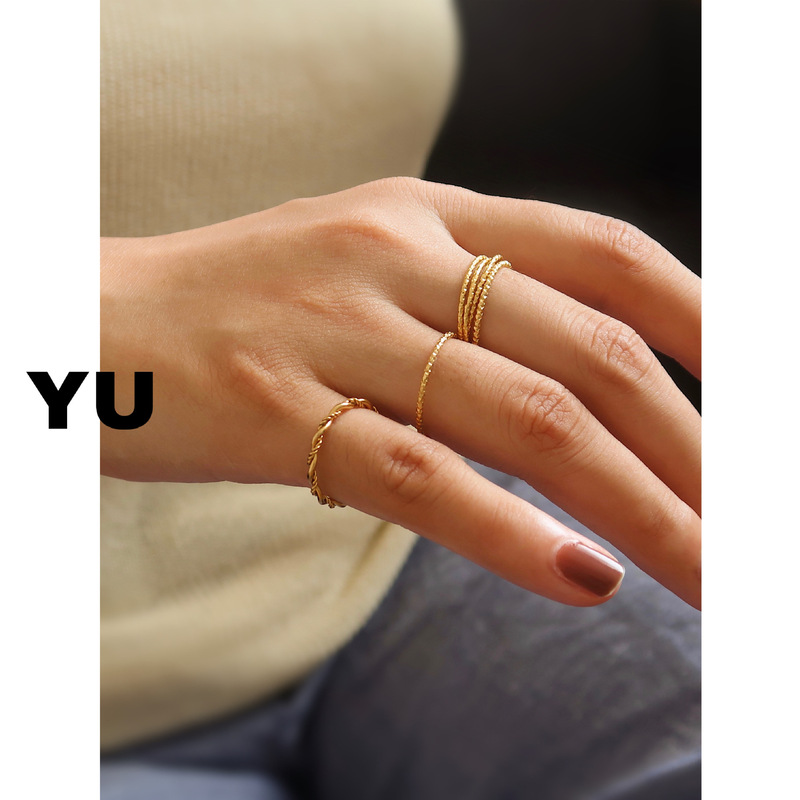 With Yu titanium steel ring plain ring stacked thin finger ring women's jewelry twist does not fade foreign trade Live supply