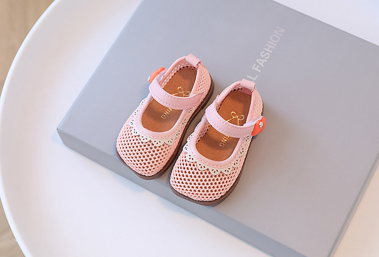 2022 neue Prinzessin Mode Kinder atmungsaktive Mesh-Schuhe Blume flacher Mund Mädchen Sandalen 1-3 Jahre alt_voghion.com