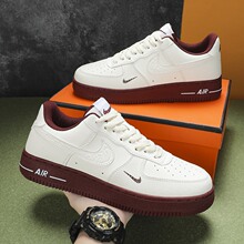 ���﹤�Sֱ�N40����o����܊һ̖��Ь�װ׼t�͎�af1��ЬdunkŮ
