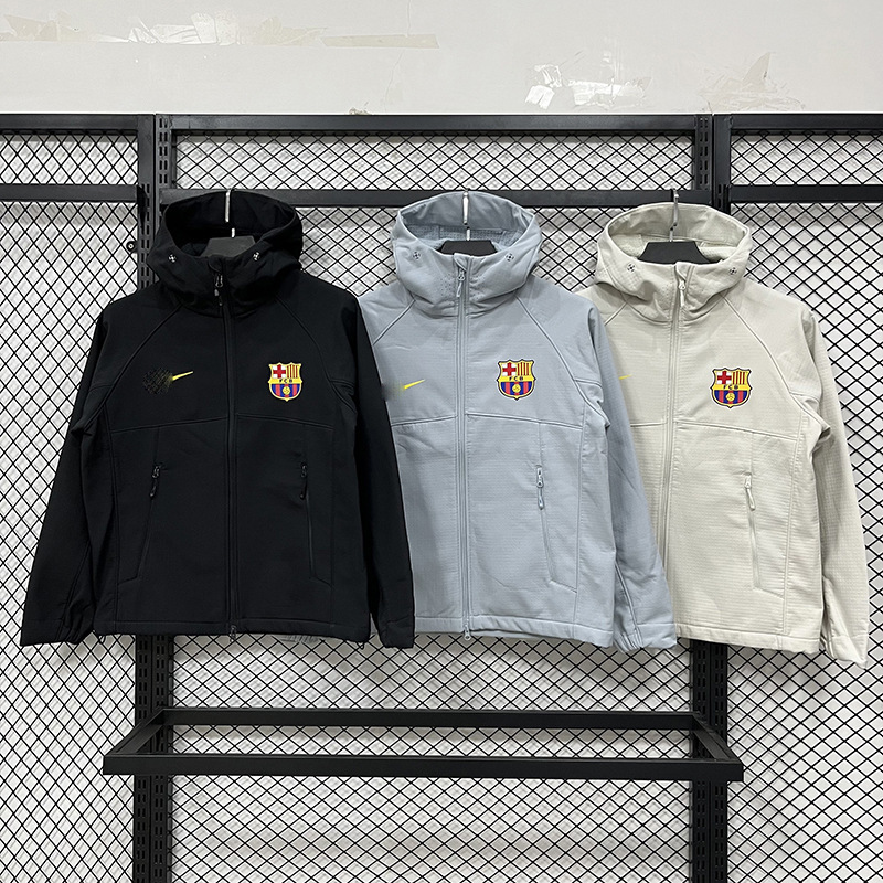 New World Cup football Barcelona Chelsea Paris France hooded jacket, windproof and warm, available in factory stock for wholesale