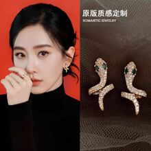 �W���������ζ��Ůʿ�b��h2025���¿�ߙn�r�ж�ᔶ������y