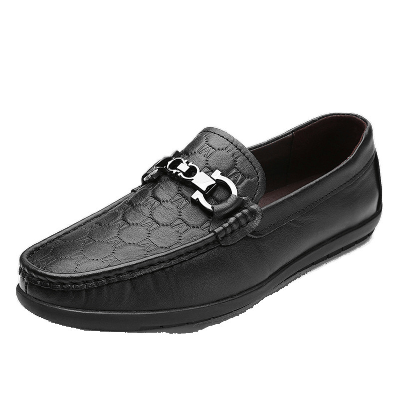 2025 nueva capa superior de piel de vaca de gran tamaño guisantes zapatos negros de suela blanda papá zapatos casuales de moda para hombres zapatos de conducción cómodos para hombres