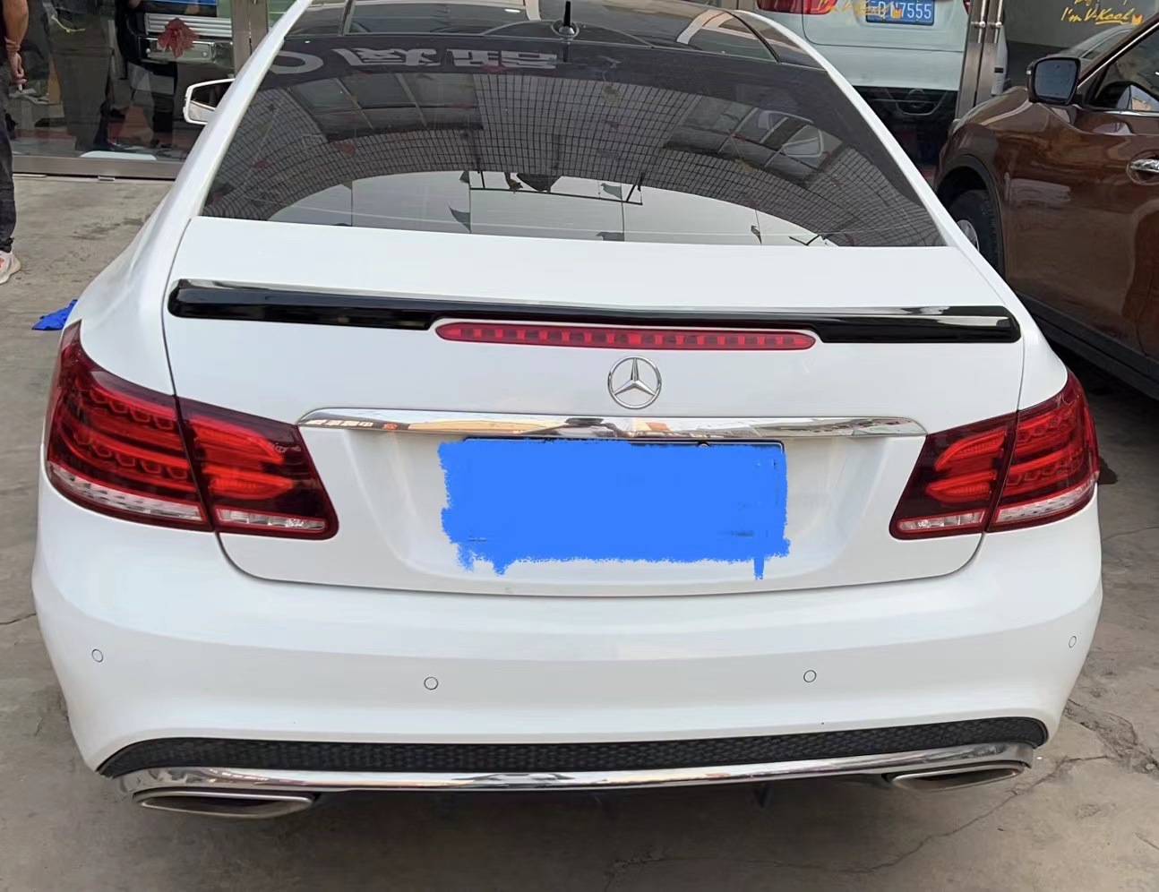Suitable for Mercedes-Benz E-Class Coupe Two-Door Coupe Rear Wing 2009-2017 W207 E200 260 Blade Model