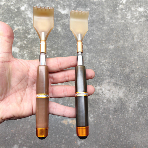 Back scratching without begging for itching magnetic beads back retractable tickling old man happy acupoint massage old man imitation horn 3435