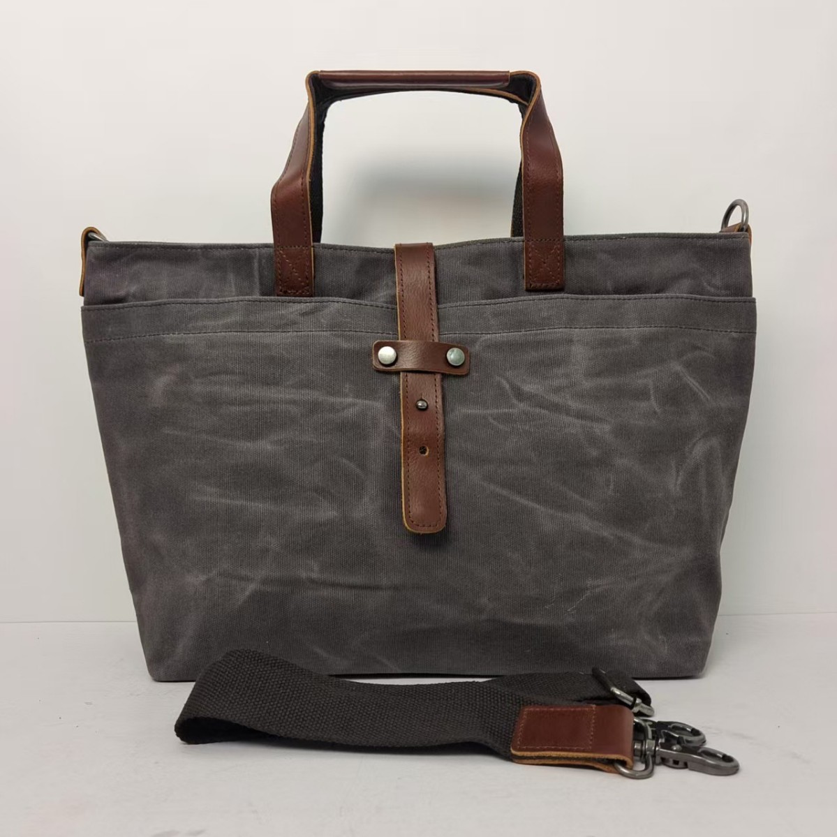 Bolsa de lienzo de cera coreana para hombres y mujeres bolso de mano simple bolso de hombro horizontal plegable bolso de mano retrógrado