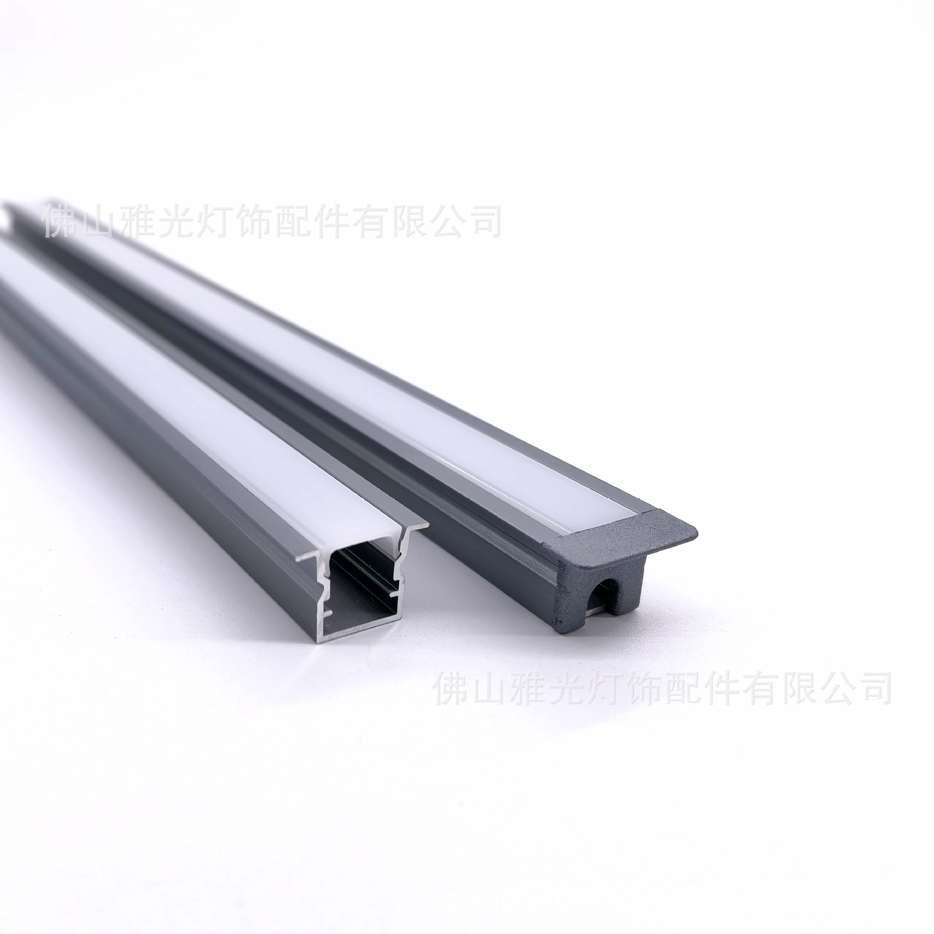 아이언 그레이 프로파일 커버