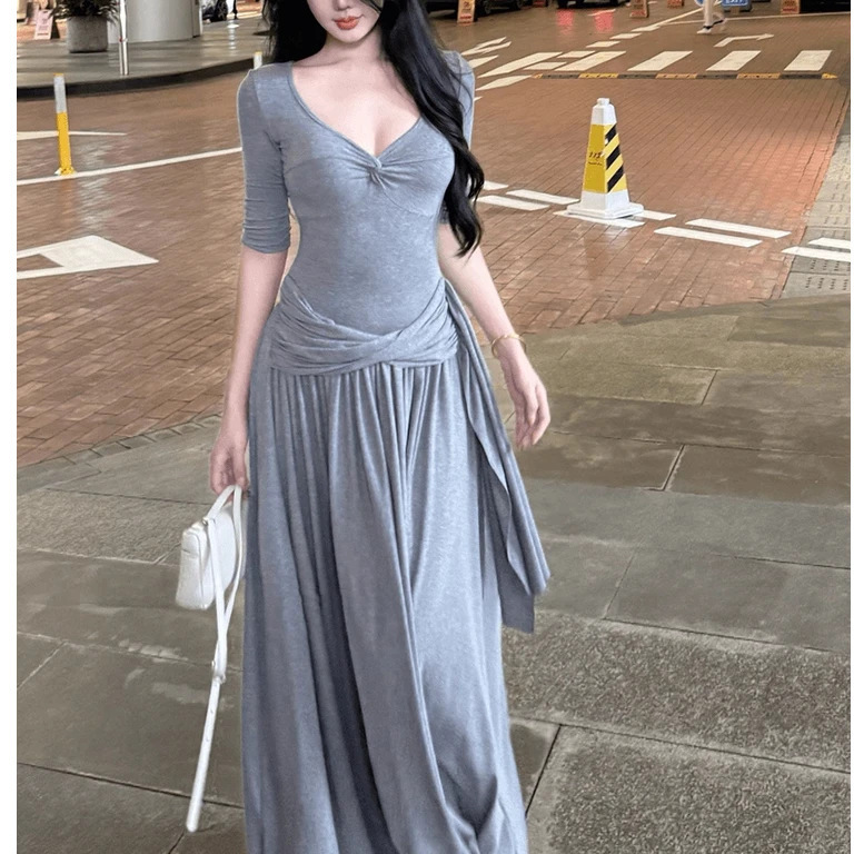 Gray V Neck Dress for Women in Autum, Pure Lusty Style, Gentle and Lazy Elegant, Slimming Look, Beautiful and Super Nice Long Skirt
