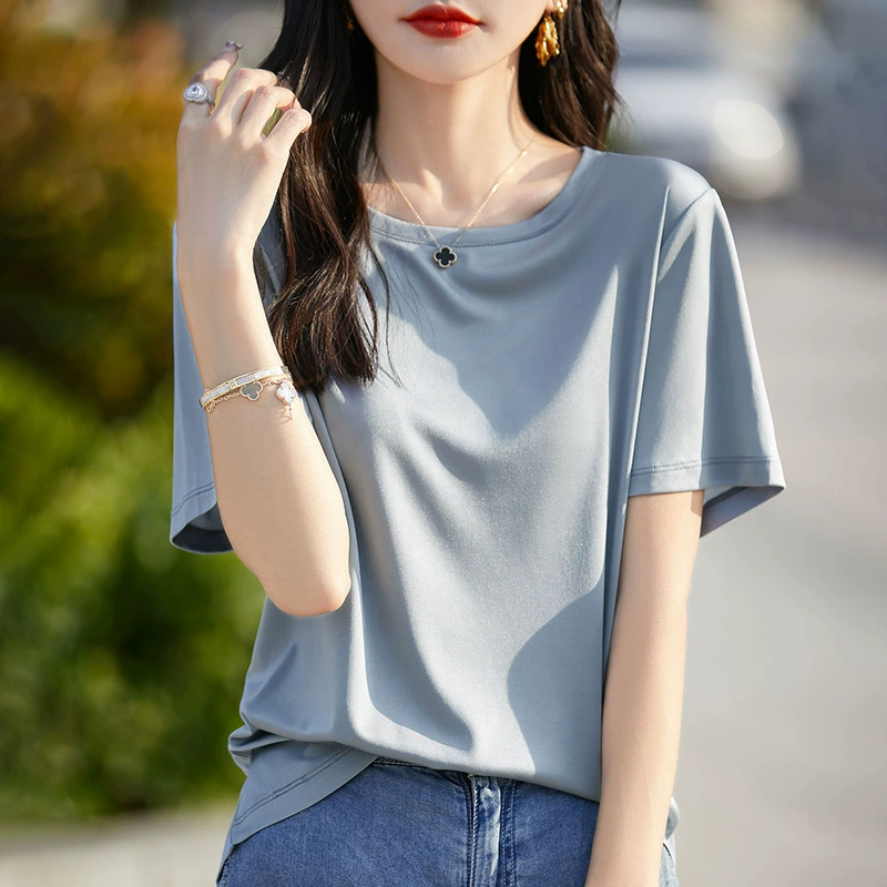 Лето 2024 Новый ацетат атласный с круглым вырезом с короткими рукавами футболка женская вертикальная свободная сплошная рубашка