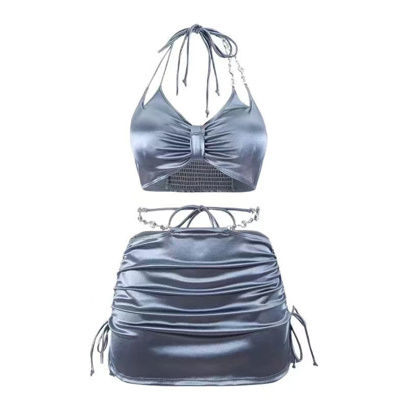 New 2025 Women's Silver Swimsuit High-End Sexy Two-Piece Bikini Set for Spring Resort Fashionable Vacation Outfit_voghion.com