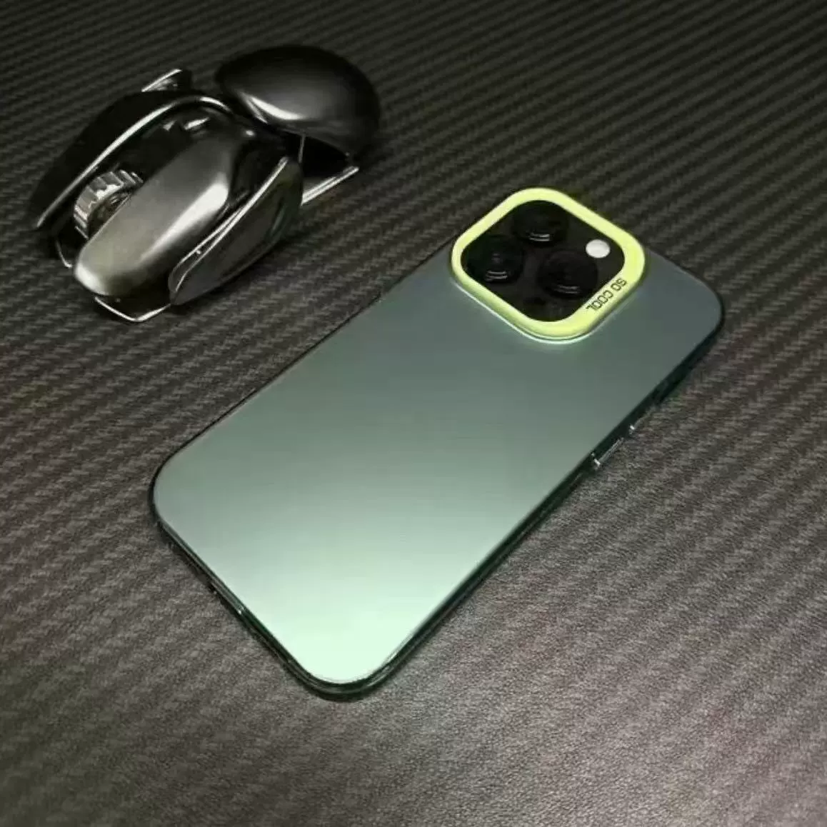 Чехол для Apple, совместим с iPhone 16, металлический чехол, с отверстием для объектива, 15 Pro Max, защита от падений, для iPhone 13