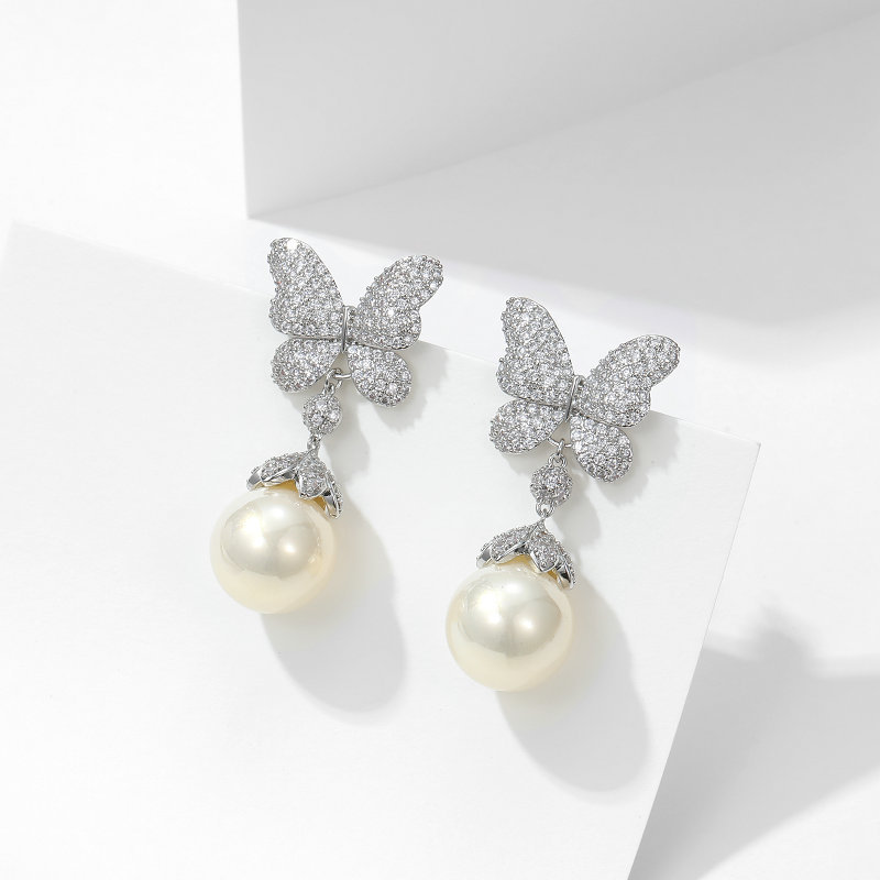 French Vintage Court Style Heavy Industry Exaggerated Earrings Elegant Graceful