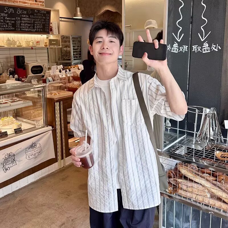 Japanese Retro Striped Short-Sleeve Shirt for Men, Youthful and Stylish Shirt, New Summer Vacation Lazy Style, Three-Quarter Sleeve